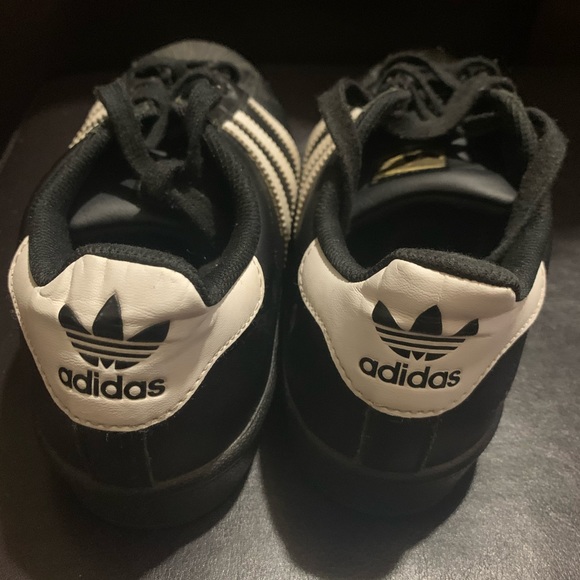 Adidas superstar shoes - Picture 4 of 7